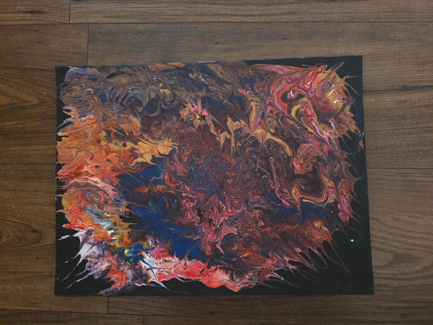 GedankenGuss - Holzskulpturen und abstrakten Kunstwerken -  Farbenfrohen abstraktes Kunstwerk