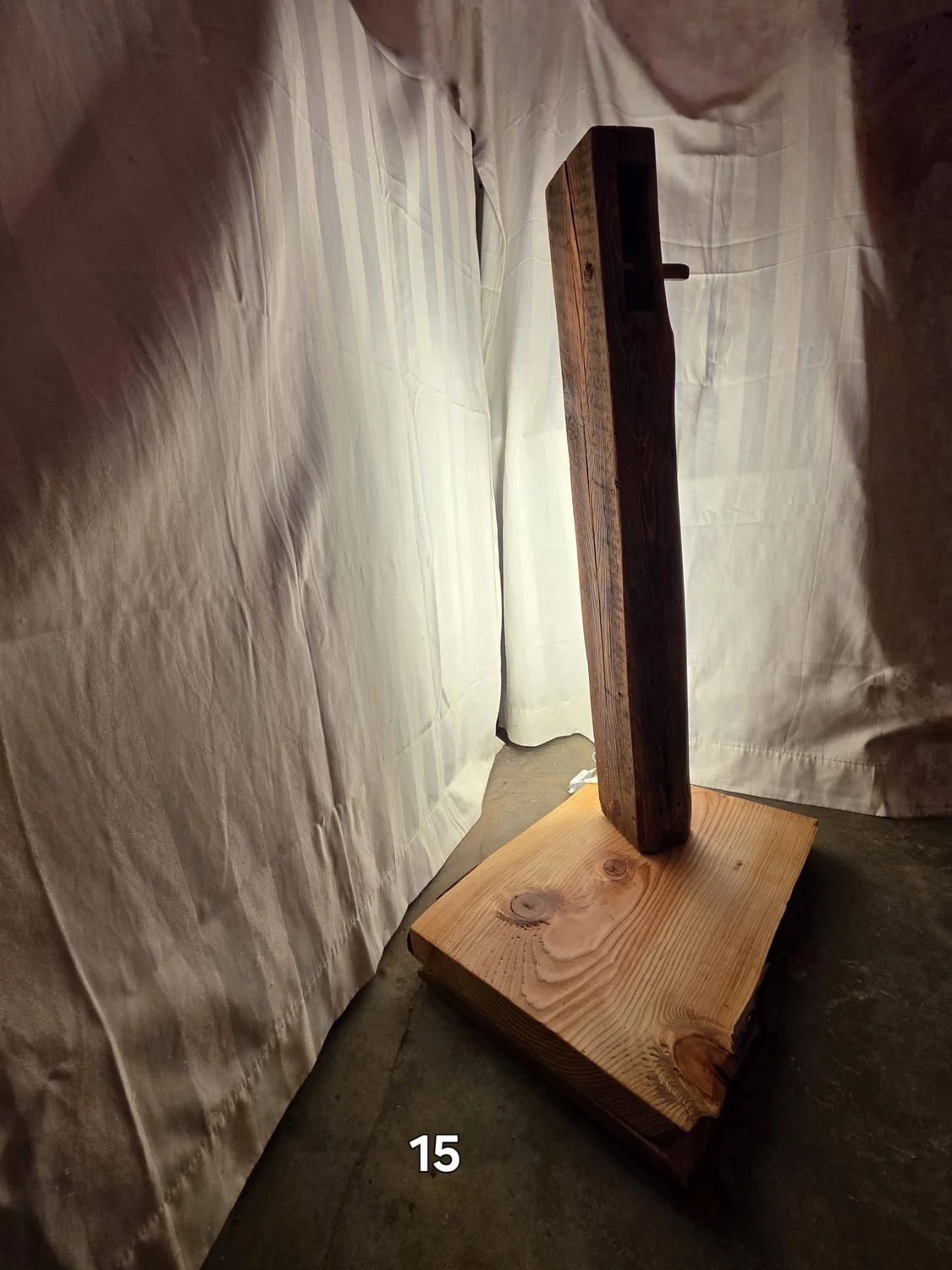 GedankenGuss - Holzskulpturen und abstrakten Kunstwerken -  Die Entstehung einer Holz Lampe